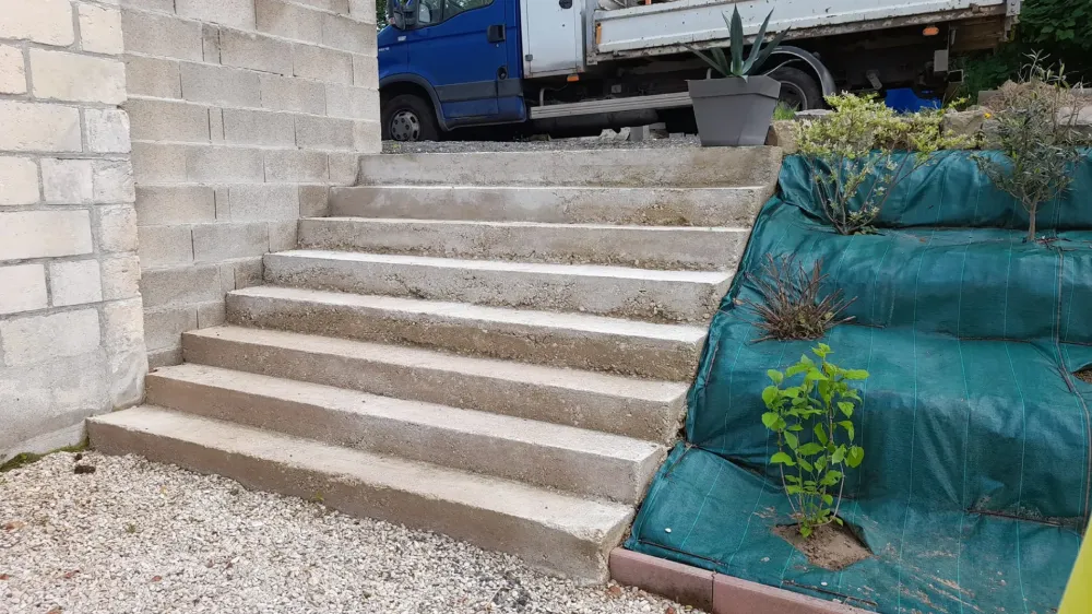 escalier extérieur - après (2webp