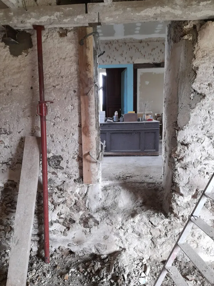 installation de porte intérieure - avantwebp